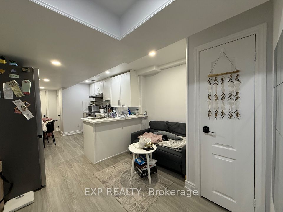 Semi-Detached at 130 Adventure Crescent Lower, Vaughan, ON L6A 3J1, Vaughan