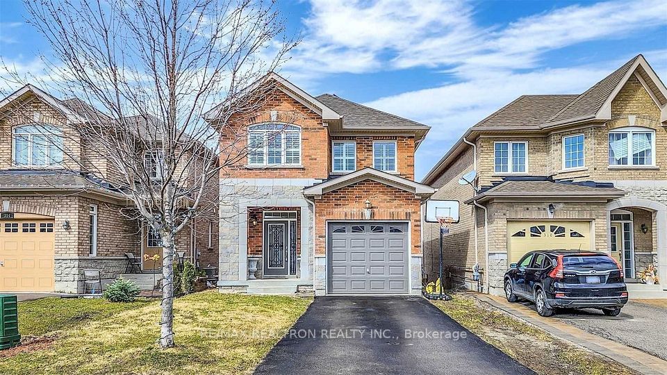 Detached at 312 Rita's Avenue, Newmarket, ON L3X 2N2, Newmarket