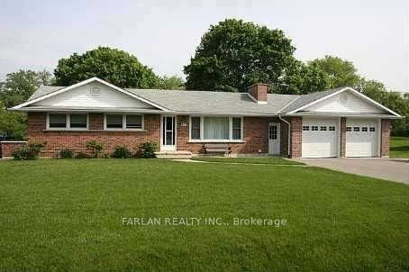 Detached at 38 Lake Avenue, Richmond Hill, ON L4E 3G3, Richmond Hill