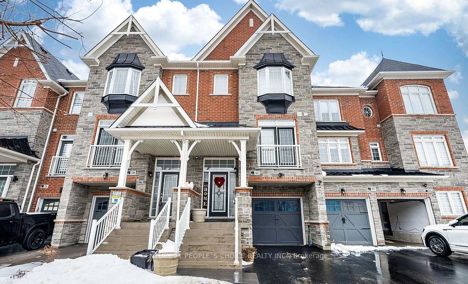 Att/Row/Townhouse at 142 Farooq Boulevard S, Vaughan, ON L4H 4S1, Vaughan