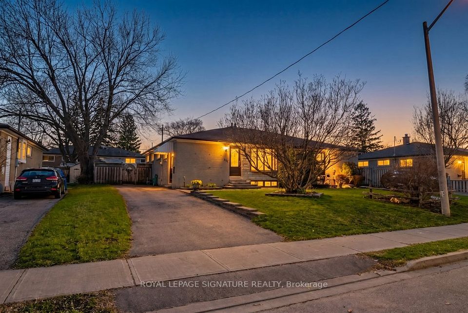 Semi-Detached  at 236 Ashlar Road, Richmond Hill, ON L4C 2W6, Richmond Hill