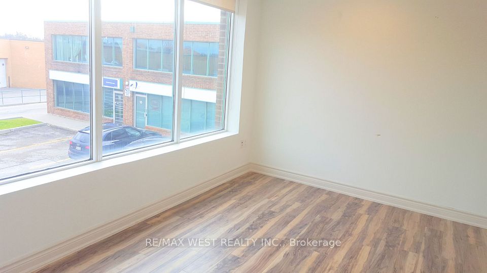 115 Woodstream Boulevard 17 -Rm4, Vaughan, ON L4L 8K5