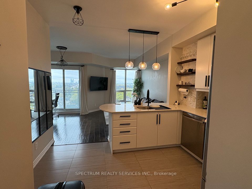Condo Apartment at 7730 Kipling Avenue 1007, Vaughan, ON L4L 1Y9, Vaughan