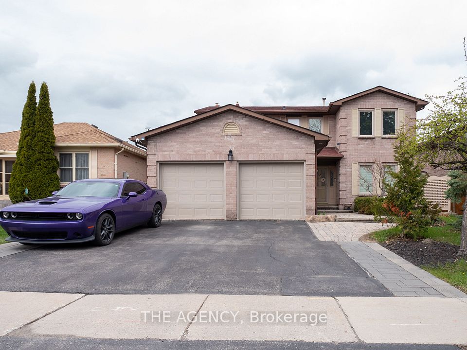 Detached at 495 Bristol Road A (lower), Newmarket, ON L3Y 6T4, Newmarket