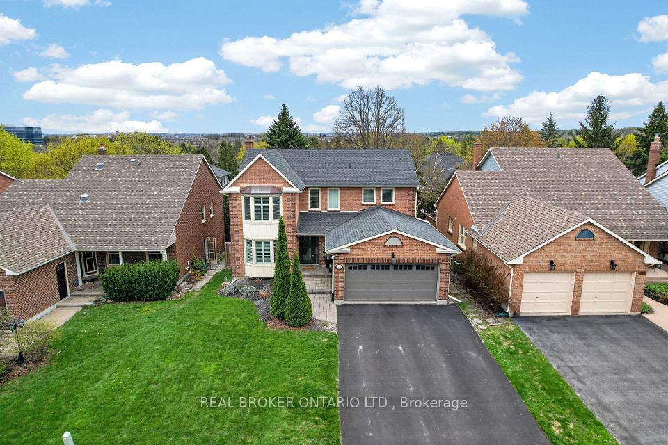 Detached at 267 John Bowser Crescent, Newmarket, ON L3Y 7N7, Newmarket