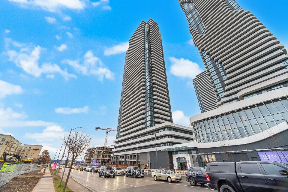 Condo Apartment at 8 Interchange Way 2702, Vaughan, ON L4K 0R2, Vaughan