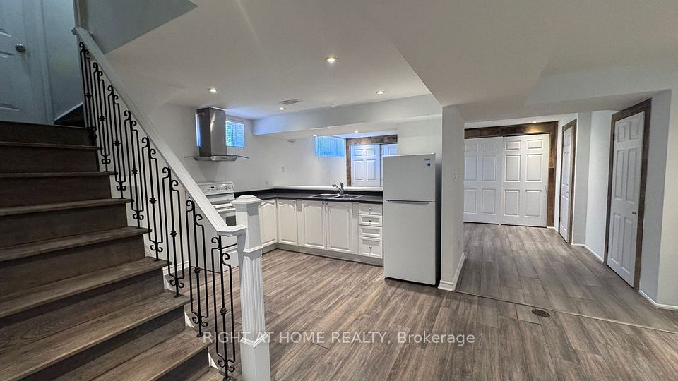 Detached at 58 Foreht (Basement) Crescent, Aurora, ON L4G 3E8, Aurora