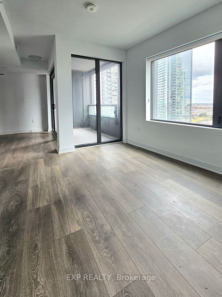 Condo Apartment at 2920 Highway 7 Road 1307, Vaughan, ON L4K 0P4, Vaughan