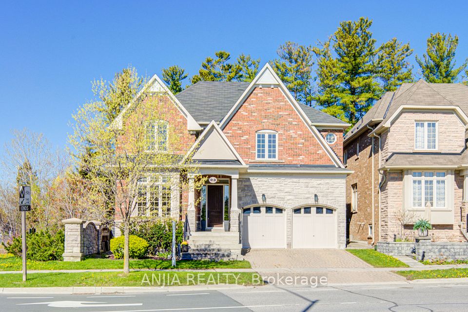Detached at 2 Yorkton Boulevard, Markham, ON L6C 0J9, Markham