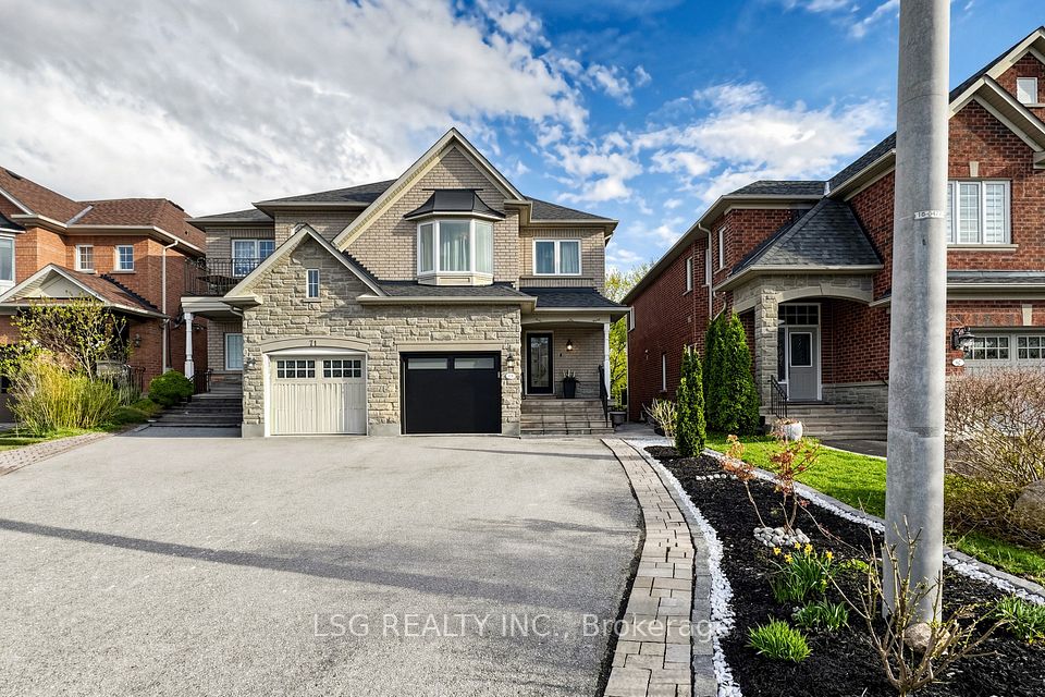 Semi-Detached  at 69 Gamble Glen Crescent, Richmond Hill, ON L4S 2T3, Richmond Hill