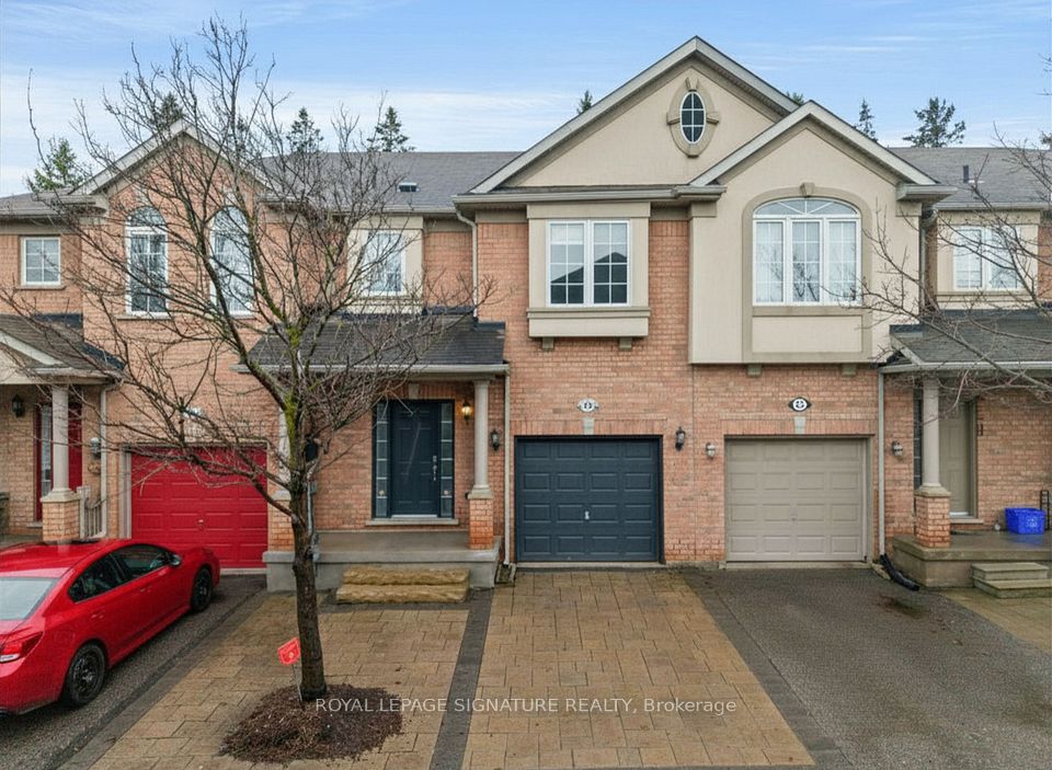 Att/Row/Townhouse at 71 Puccini Drive 26, Richmond Hill, ON L4E 4X8, Richmond Hill