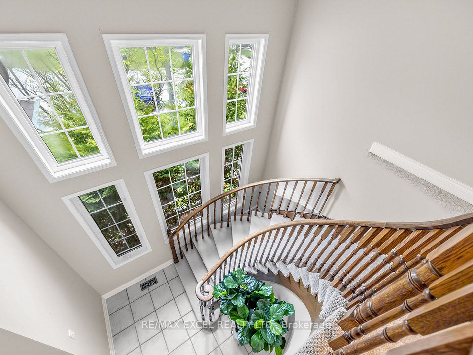 Att/Row/Townhouse at 103 Baywell Crescent, Aurora, ON L4G 7M5, Aurora