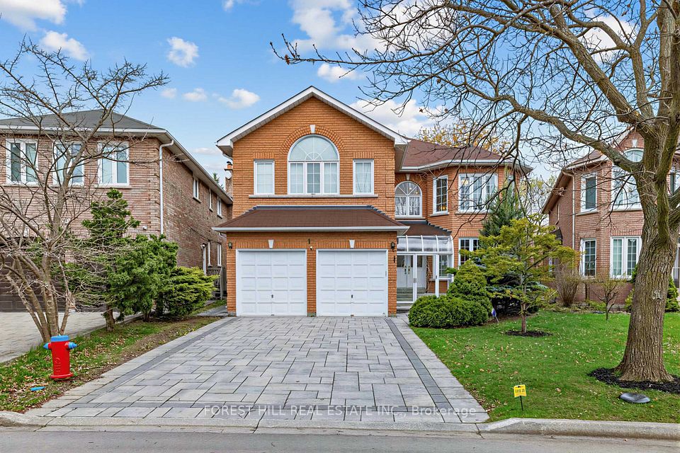 Detached at 17 Lady Lynn Crescent, Richmond Hill, ON L4B 3V5, Richmond Hill