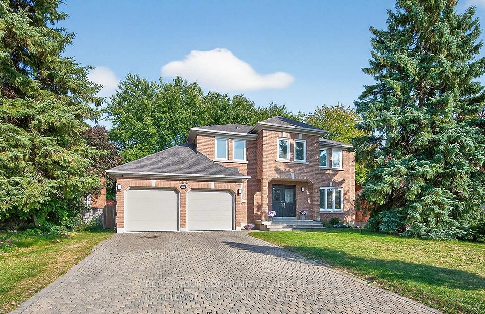 Detached at 684 Exceller Circle, Newmarket, ON L3X 1P4, Newmarket