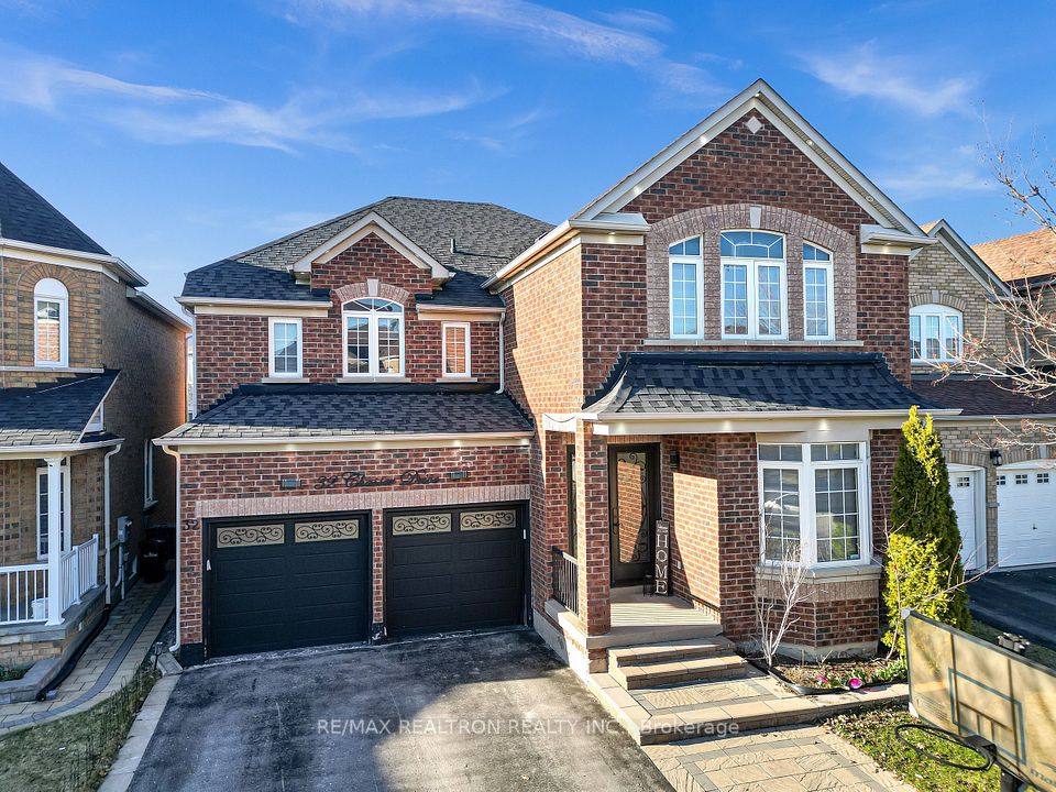 Detached at 32 Chasser Drive, Markham, ON L6E 1S6, Markham