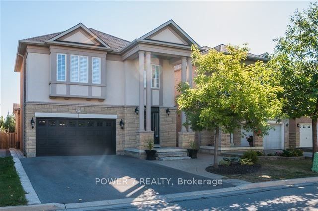 Detached at 19 Wheatfield Drive, Vaughan, ON L4H 2K7, Vaughan