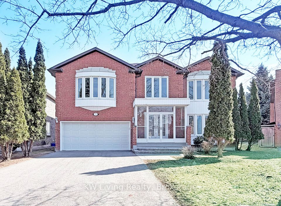 Detached at 22A Waltham Crescent, Richmond Hill, ON L4B 1Z2, Richmond Hill