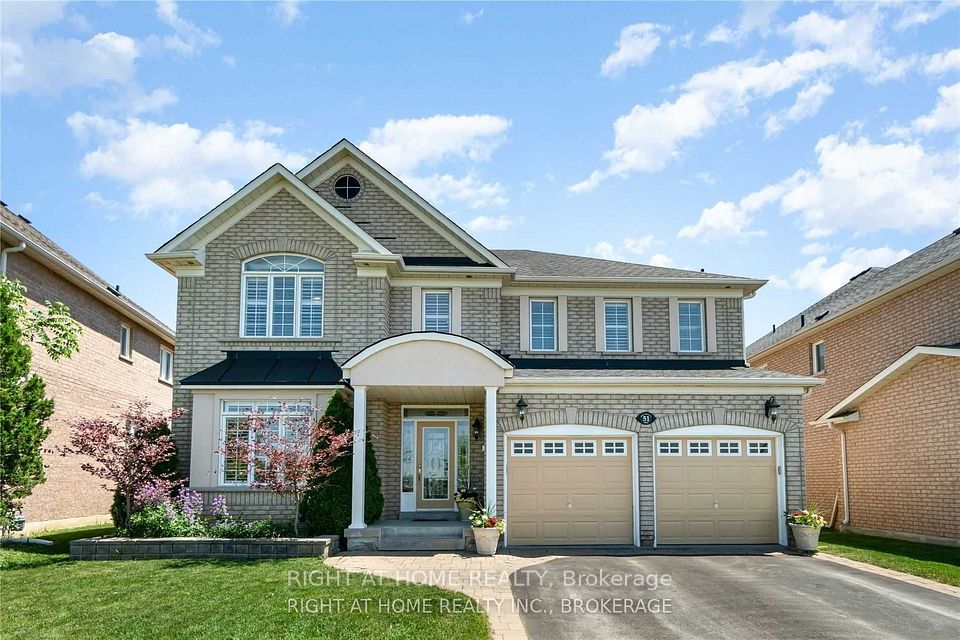 Detached at 51 Red Cardinal Trail, Richmond Hill, ON L4E 3Y4, Richmond Hill