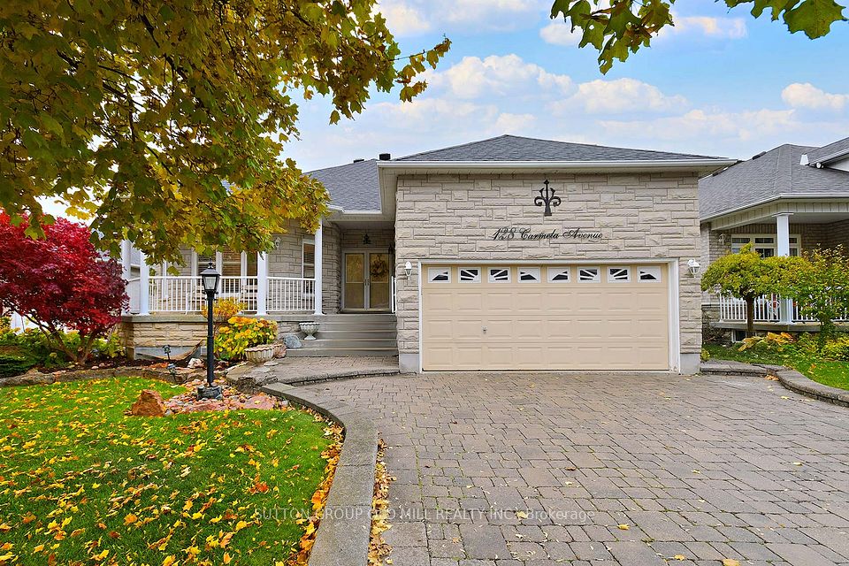 Detached at 128 Carmela Avenue, Richmond Hill, ON L4E 2V6, Richmond Hill