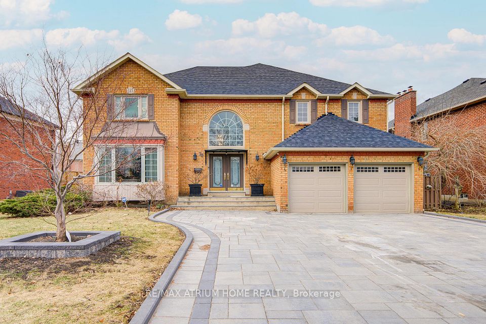 Detached at 70 Strathearn Avenue, Richmond Hill, ON L4B 2J5, Richmond Hill