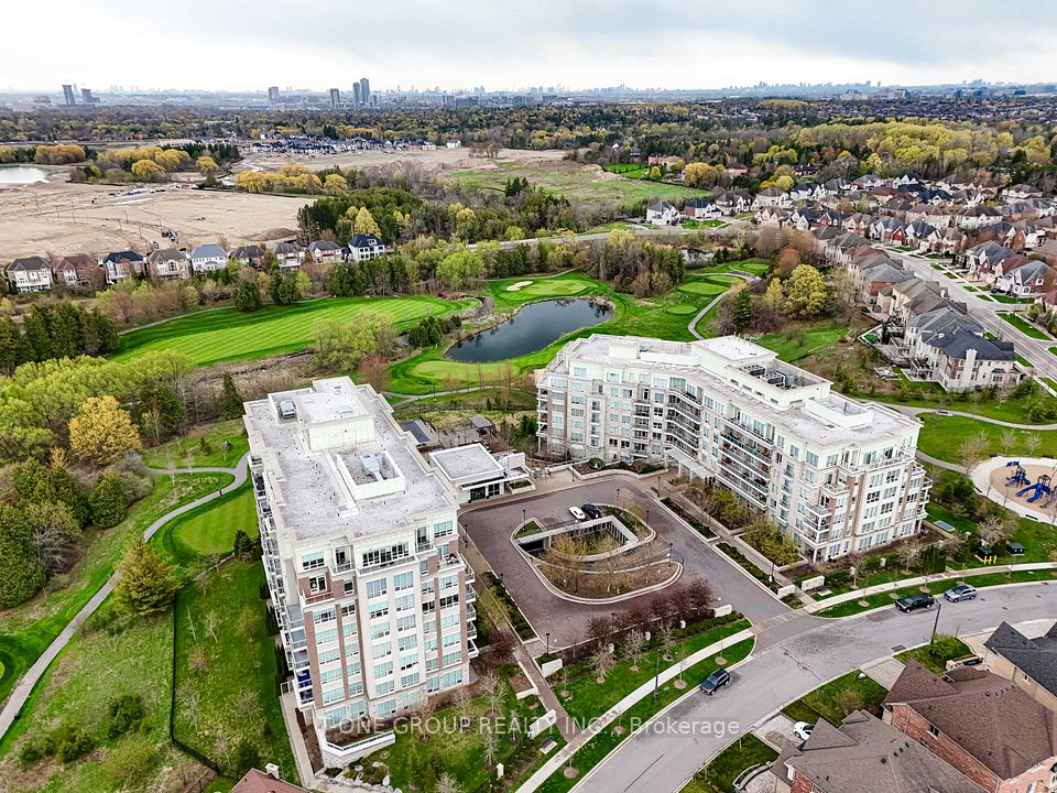 Condo Apartment at 9 Stollery Pond Crescent 306, Markham, ON L6C 0Y1, Markham