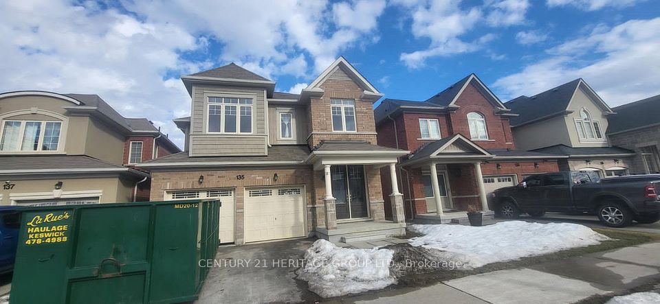 Detached at 135 Robert Wilson Crescent, Georgina, ON L4P 4E5, Georgina