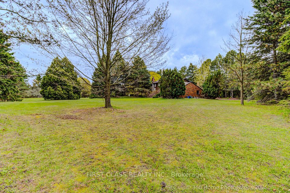 Detached at 1201 Kingdale Road, Newmarket, ON L3Y 4W1, Newmarket
