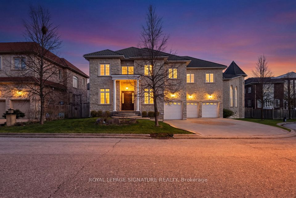 Detached at 26 Alai Circle, Markham, ON L3R 1E2, Markham