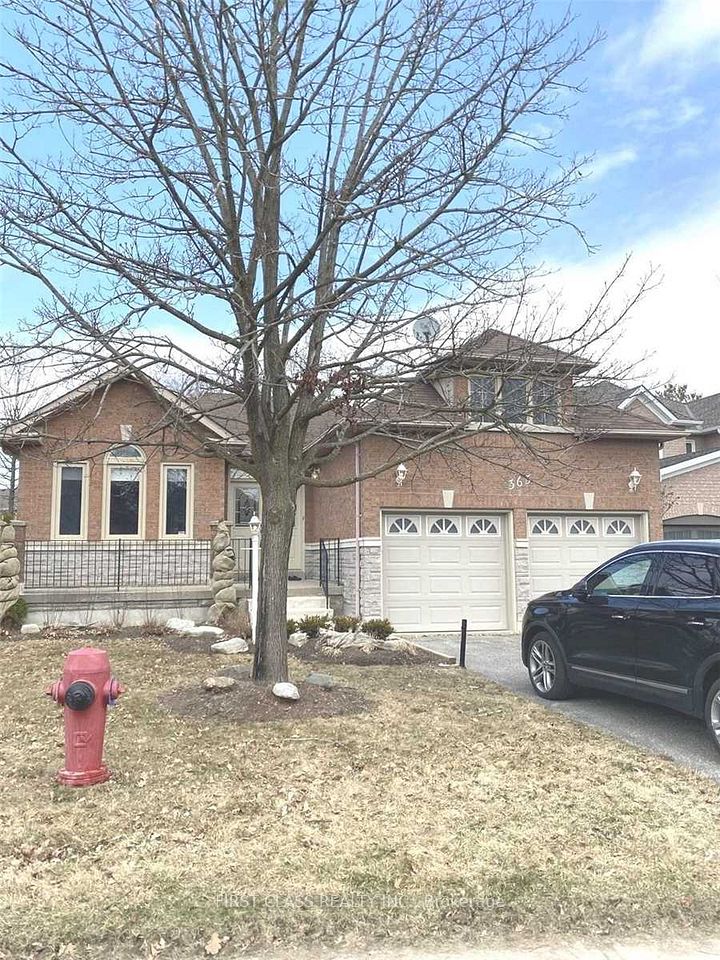 Detached at 365 Meegan Court, Newmarket, ON L3X 2B7, Newmarket