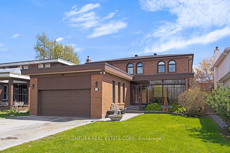 Detached at 83 Jeanne Drive, Vaughan, ON L4L 1X8, Vaughan
