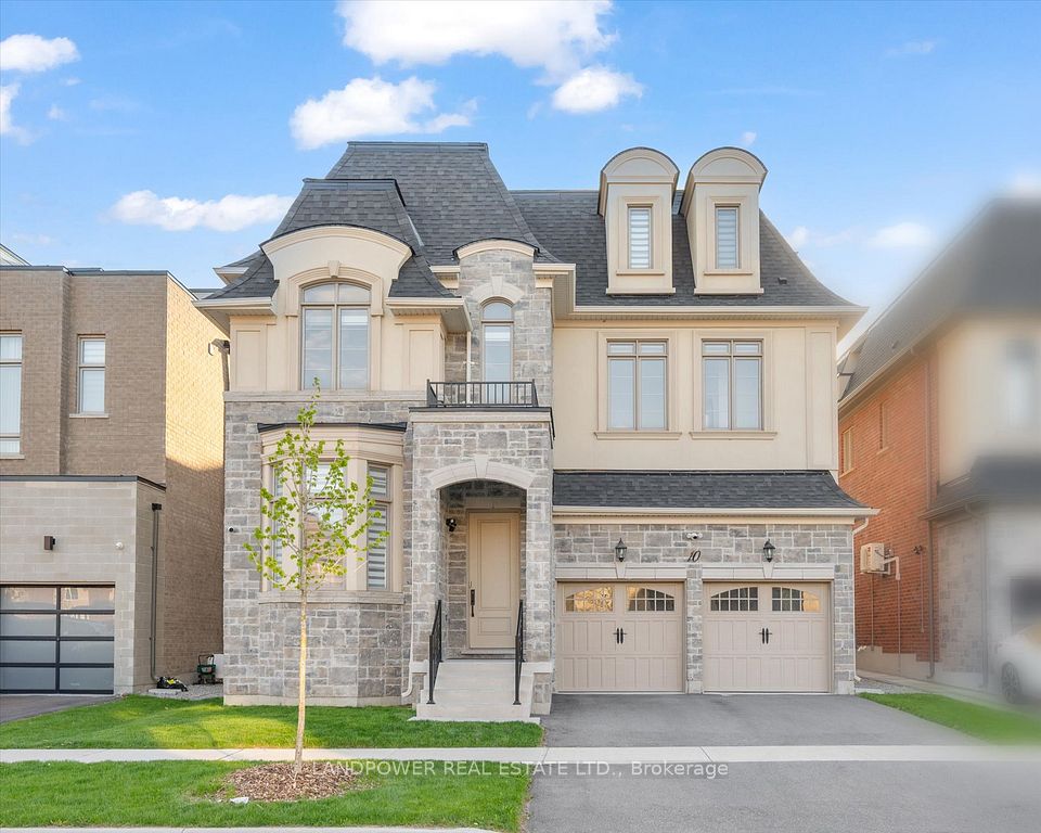 Detached at 10 Solar Street, Richmond Hill, ON L4C 4Z1, Richmond Hill