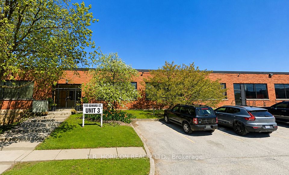 Office at 155 Edward Street Unit 3, Aurora, ON L4G 1W3, Aurora