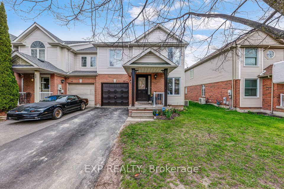 Att/Row/Townhouse at 52 Glasgow Crescent, Georgina, ON L4P 4B3, Georgina