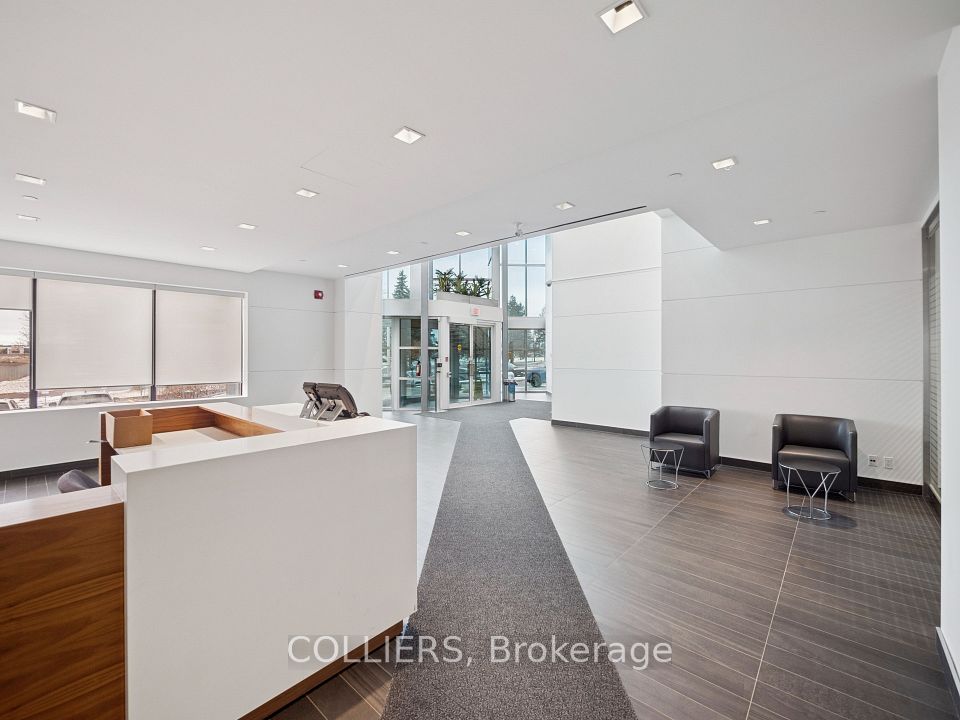 55 Renfrew Drive 200, Markham, ON L3R 8H3