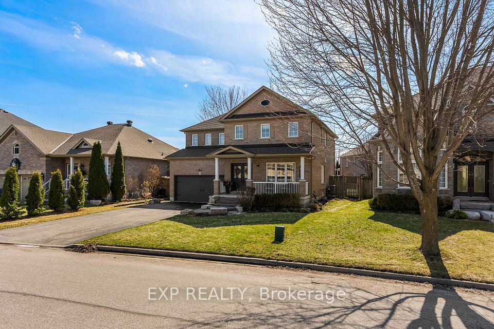 Detached at 14 Whitestone Drive, Georgina, ON L4P 0A3, Georgina
