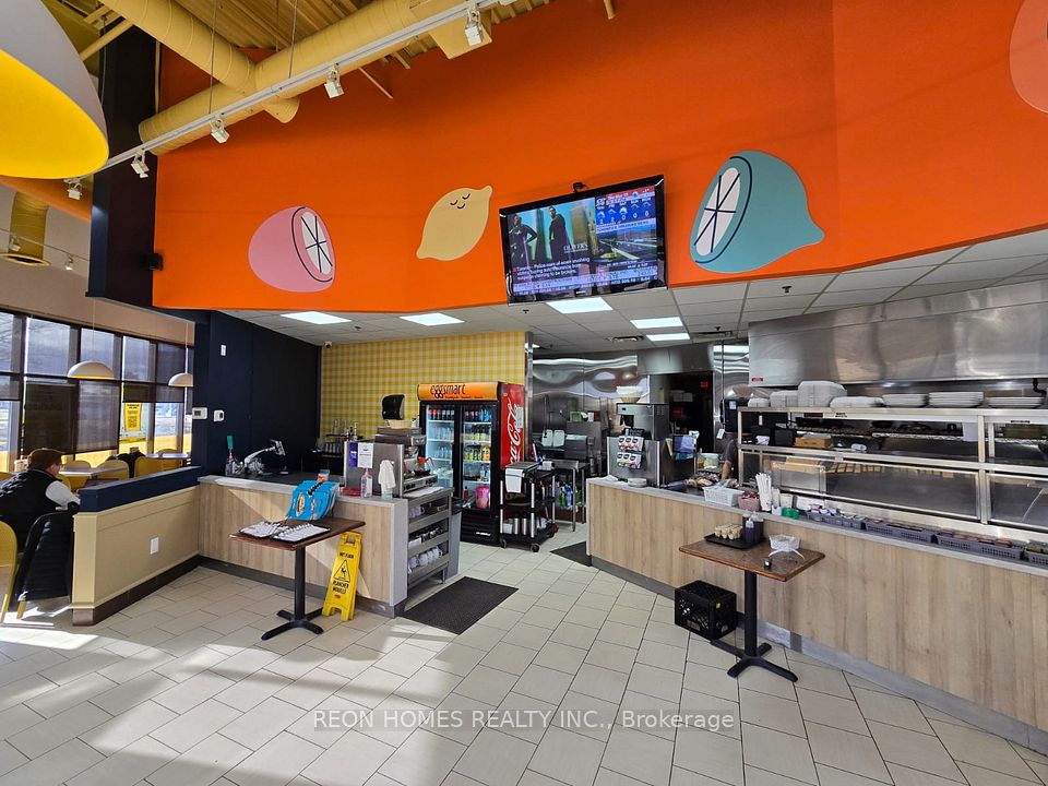 155 East Beaver Creek Road 37, Richmond Hill, ON L4B 2N1