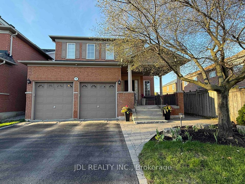 Detached at 9 O'hara Crescent, Richmond Hill, ON L4E 4E1, Richmond Hill
