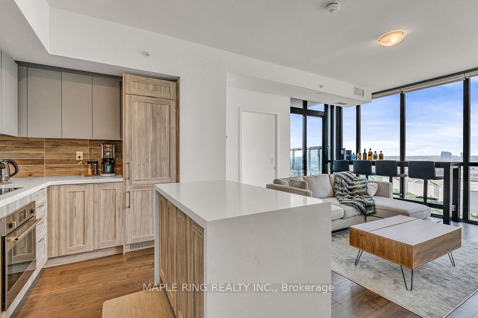 Condo Apartment at 2916 Highway 7 Road 1807, Vaughan, ON L4K 0K6, Vaughan