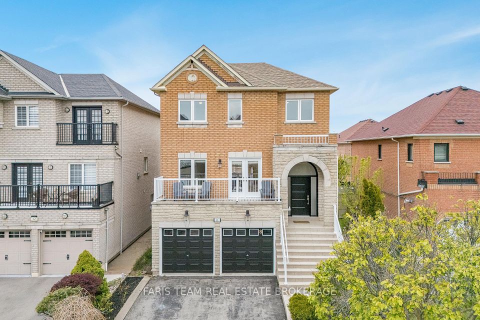 Detached at 8 Pietro Drive, Vaughan, ON L6A 3K5, Vaughan