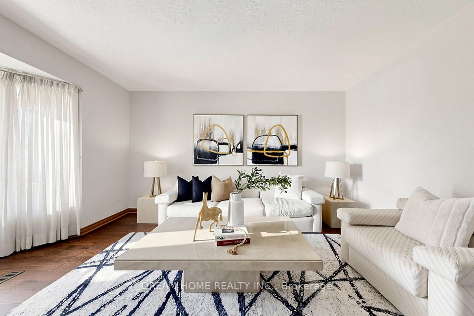 Detached at 312 Valeria Boulevard, Vaughan, ON L4L 6V7, Vaughan