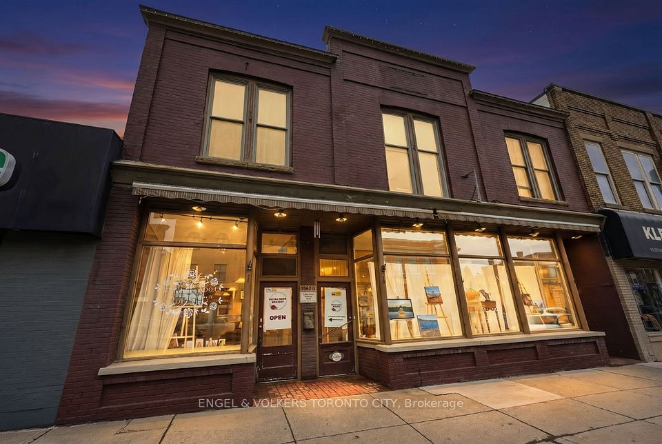 15210 Yonge Street, Aurora, ON L4G 1L9