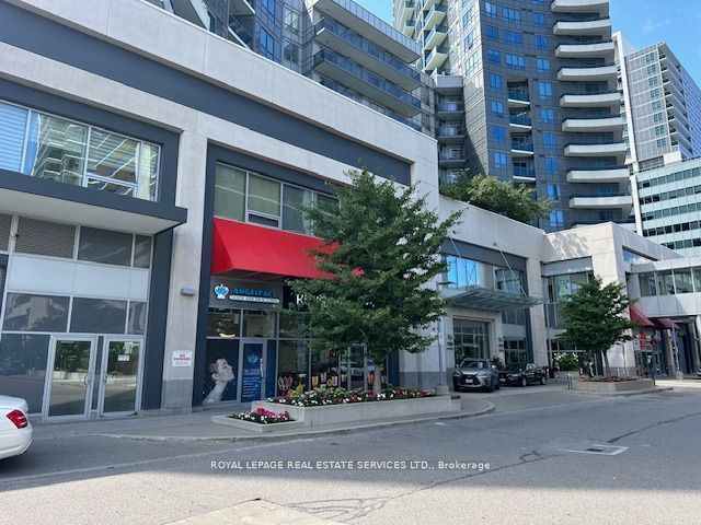 7163 Yonge Street 101, Markham, ON L3T 0C8