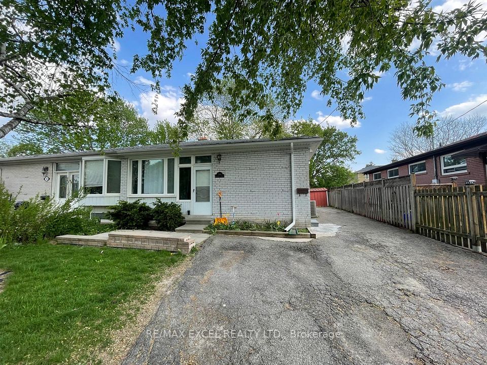 Semi-Detached  at 244 Demaine Crescent Basement, Richmond Hill, ON L4C 2W5, Richmond Hill