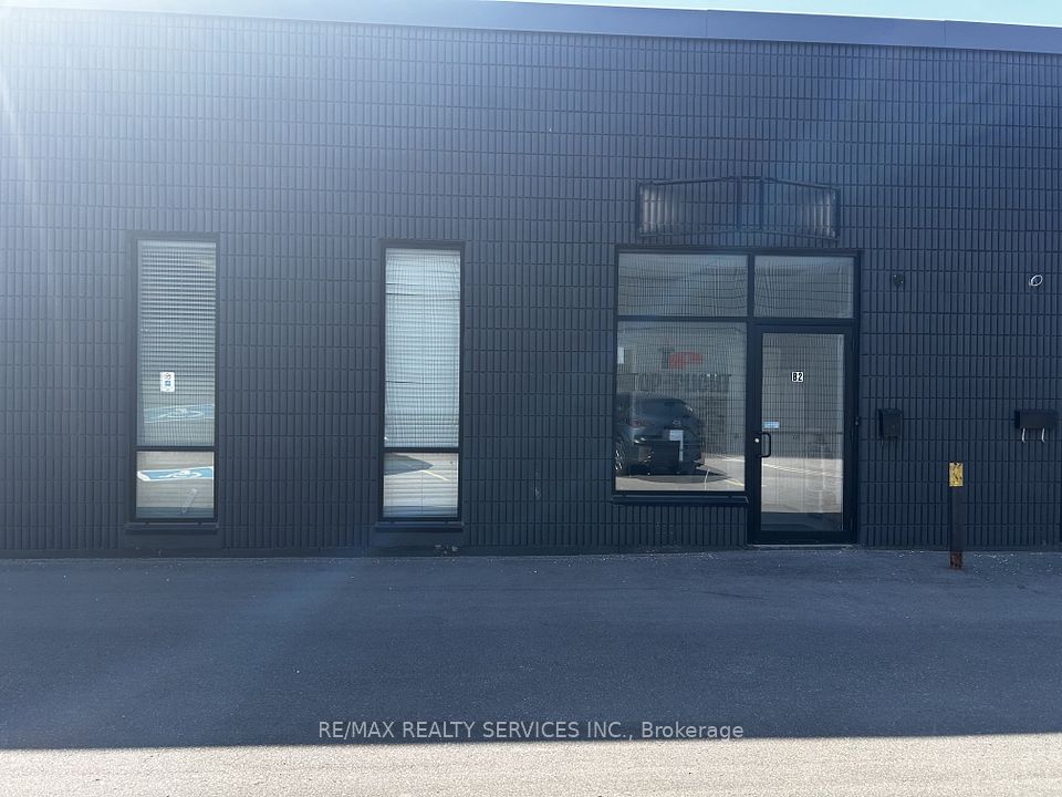 311 Bowes Road B2, Vaughan, ON L4K 1J1