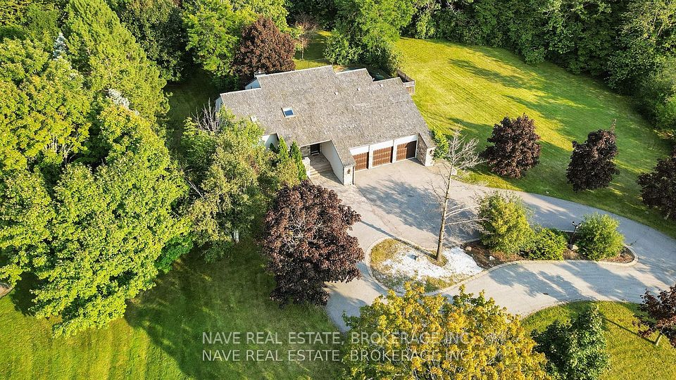 63 Elderberry Trail, Aurora, ON L4G 6X1