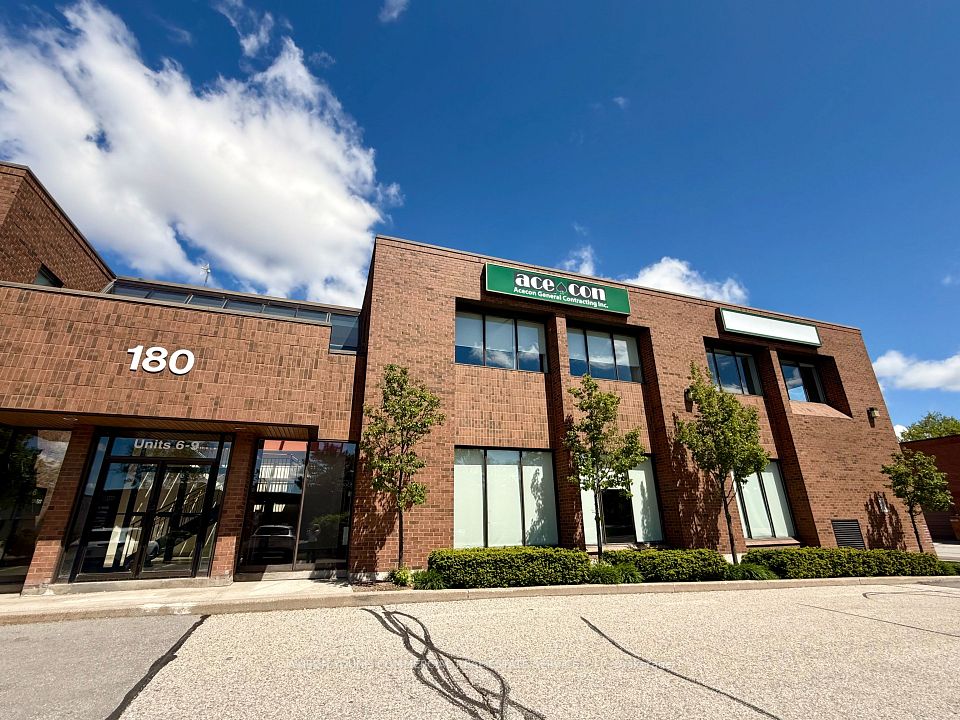180 Jardin Drive 9, Vaughan, ON L4K 1X8