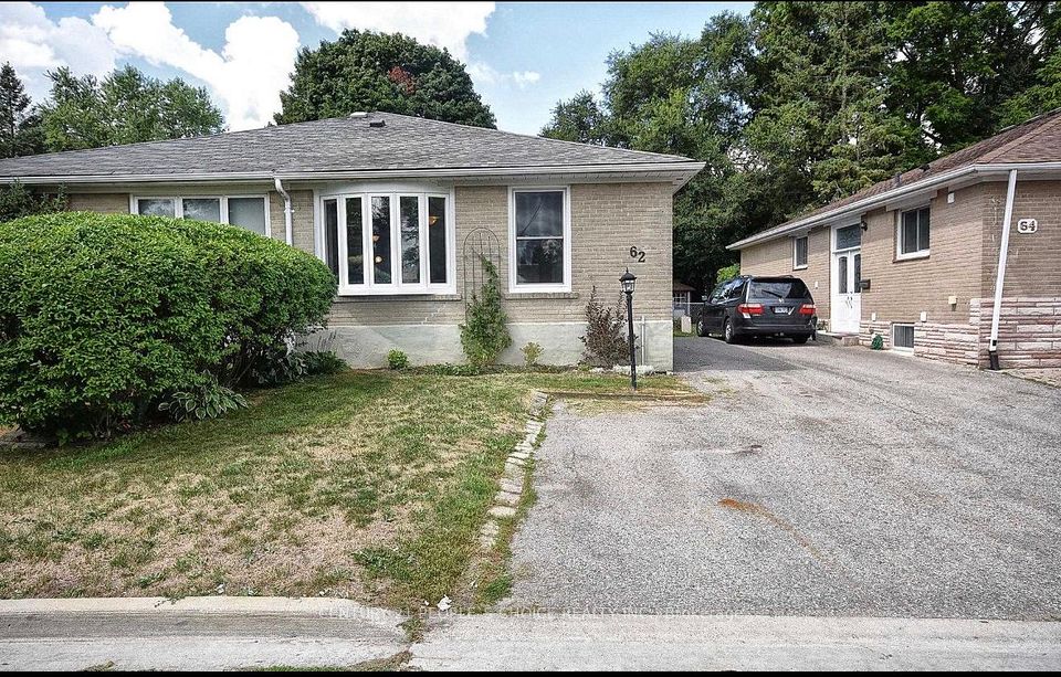 Semi-Detached  at 62 Tecumseh Drive Main, Aurora, ON L4G 2X4, Aurora