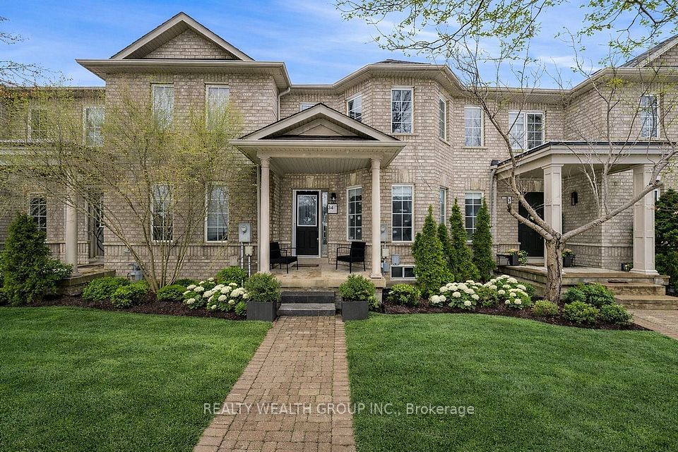 34 Castle Park Boulevard, Vaughan, ON L4H 1M4