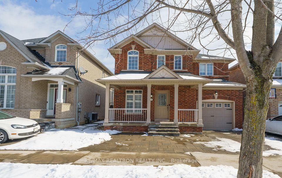 11 Vecchia Street, Markham, ON L6E 1R1