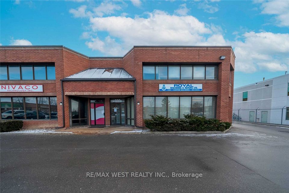 133 Regina Road 4B, Vaughan, ON L4L 8L9